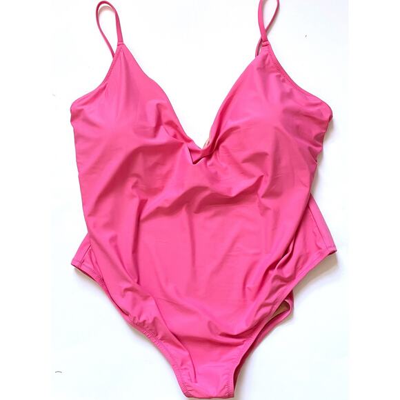 J. Crew Classic Basic One Piece Bathing Suit Pink Size 22 Plus NEW - Picture 4 of 7